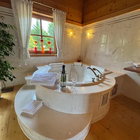 Ante Romantikhof Otel Bromskirchen