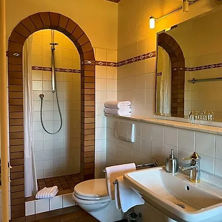 Ante Romantikhof Hotel Bromskirchen